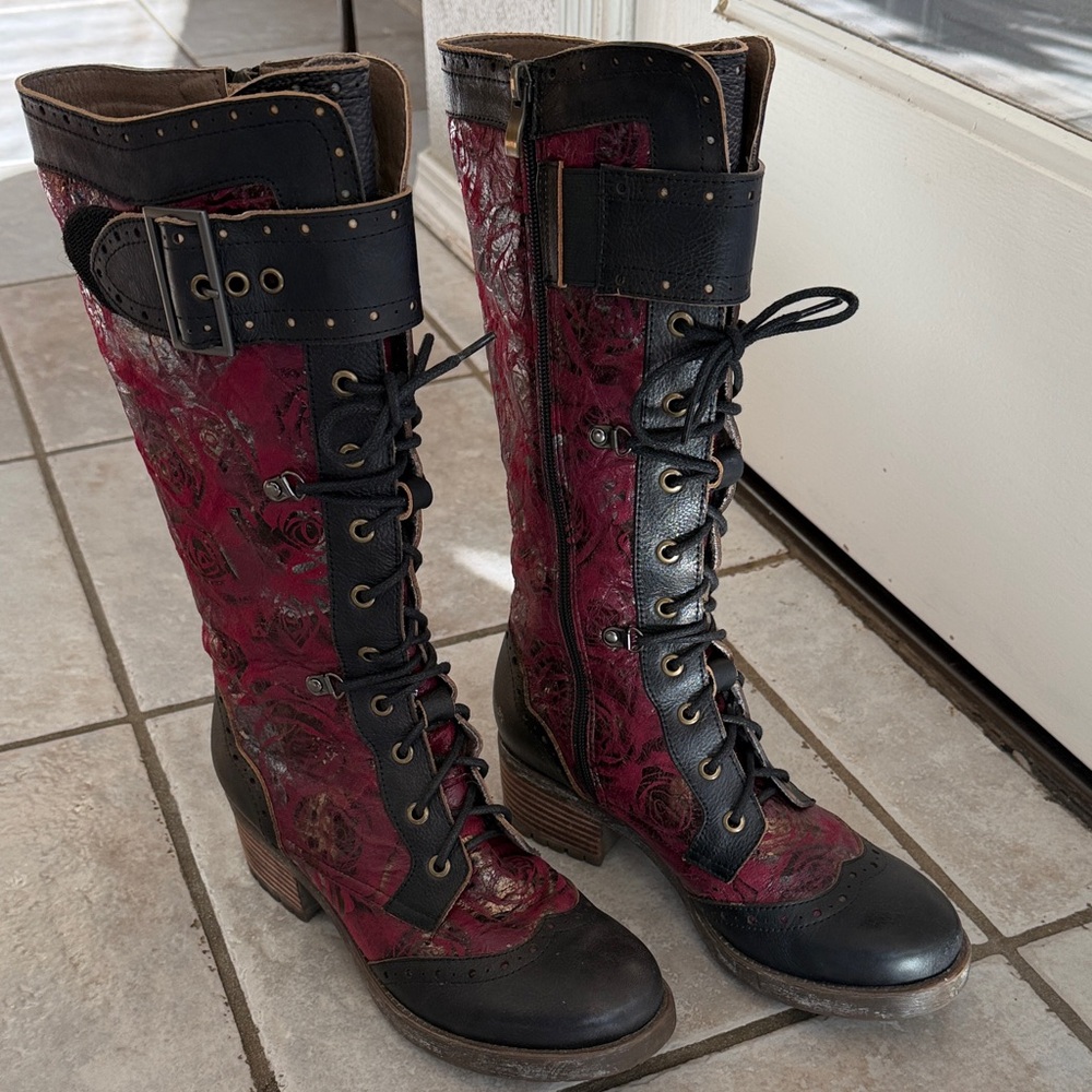 L’Artiste Women's Boots